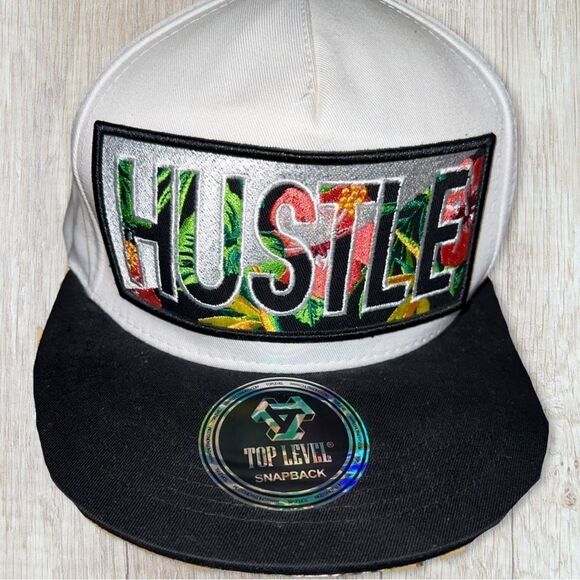 TOP LEVEL : HUSTLE | Front-raised Verbiage & Tropical Print Design Snapback Cap - Picture 3 of 7